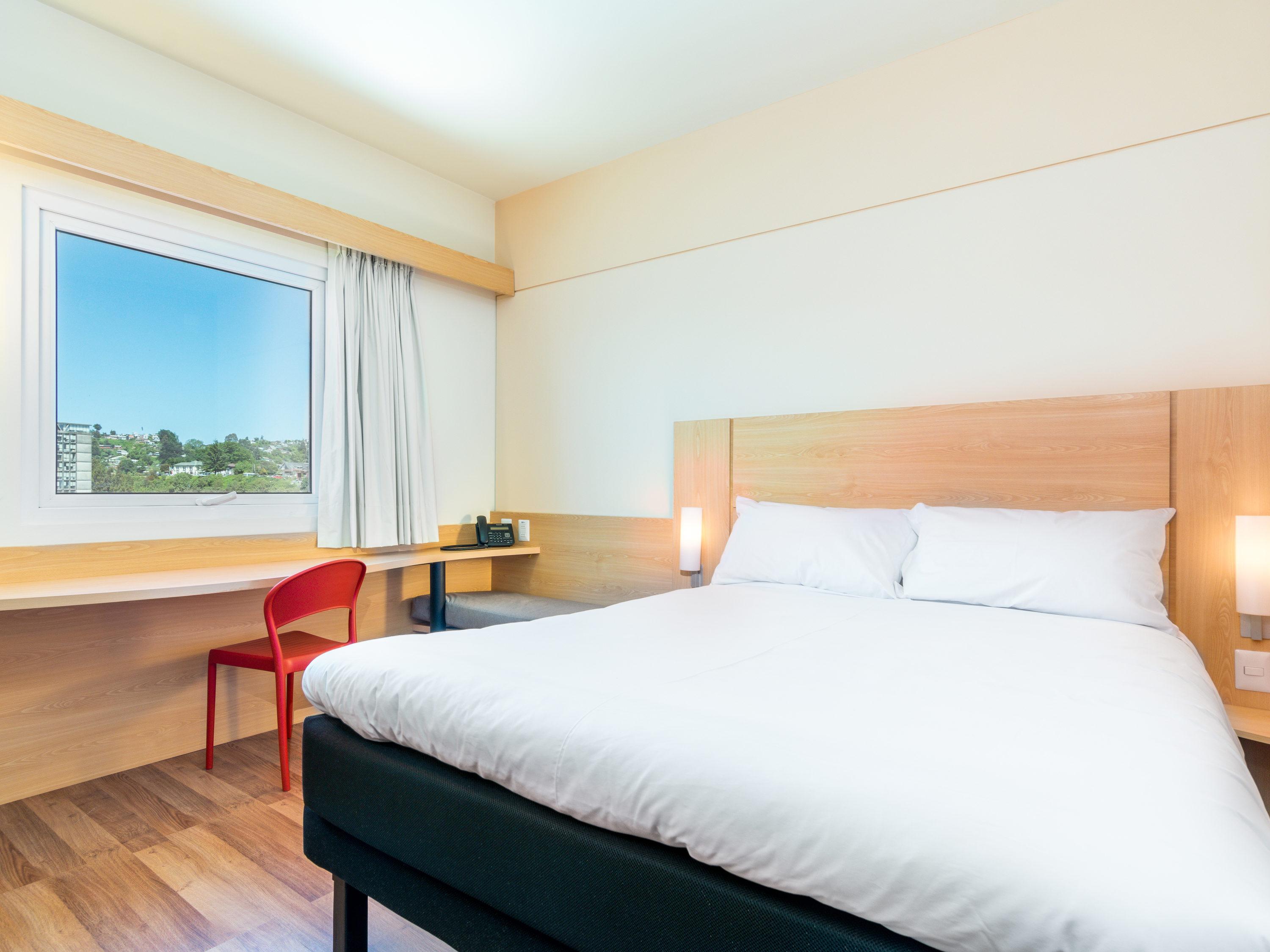 Ibis Puerto Montt Hotel Bagian luar foto